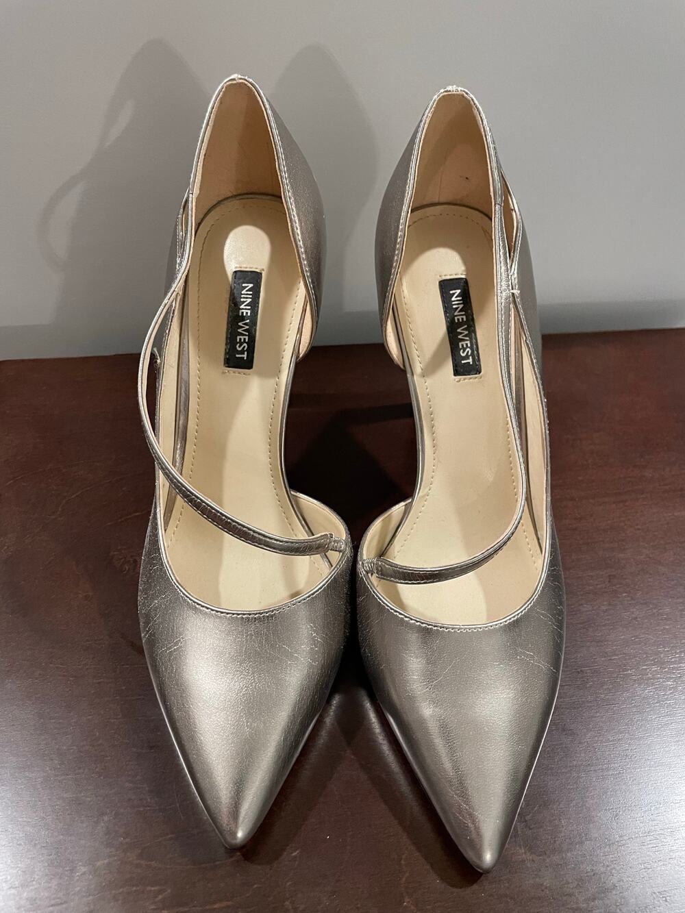 Nine West Heels Champagne Gold Size 8.5